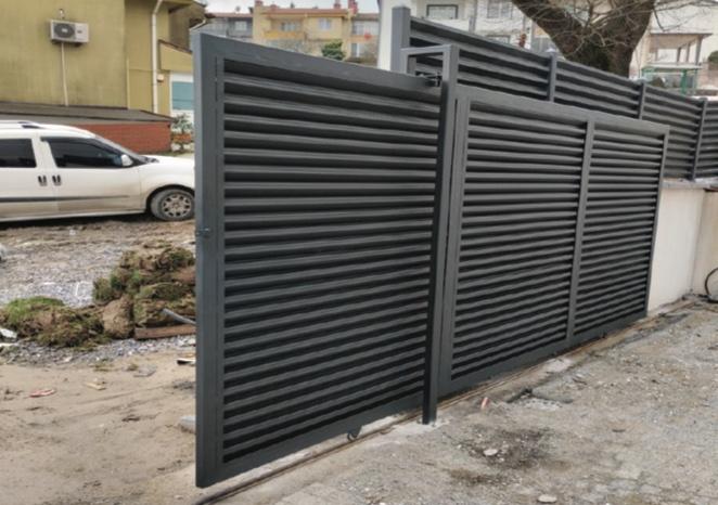 Louvered Fence & Door - 4